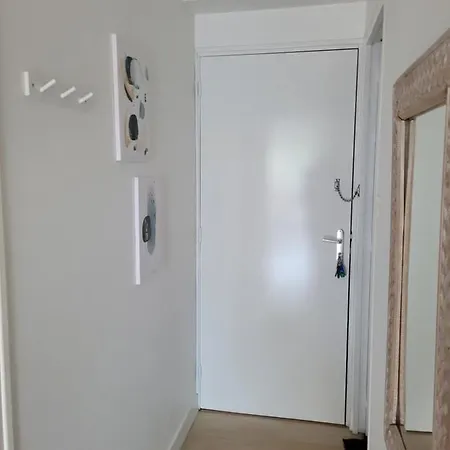 De Nauzan Apartment *